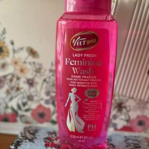 veet gold feminine wash pink 235ml