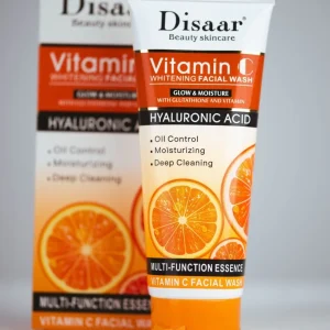disaar vitamin c facial wash 150ml